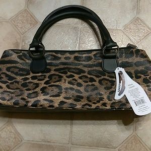 NWT insulated wine purse